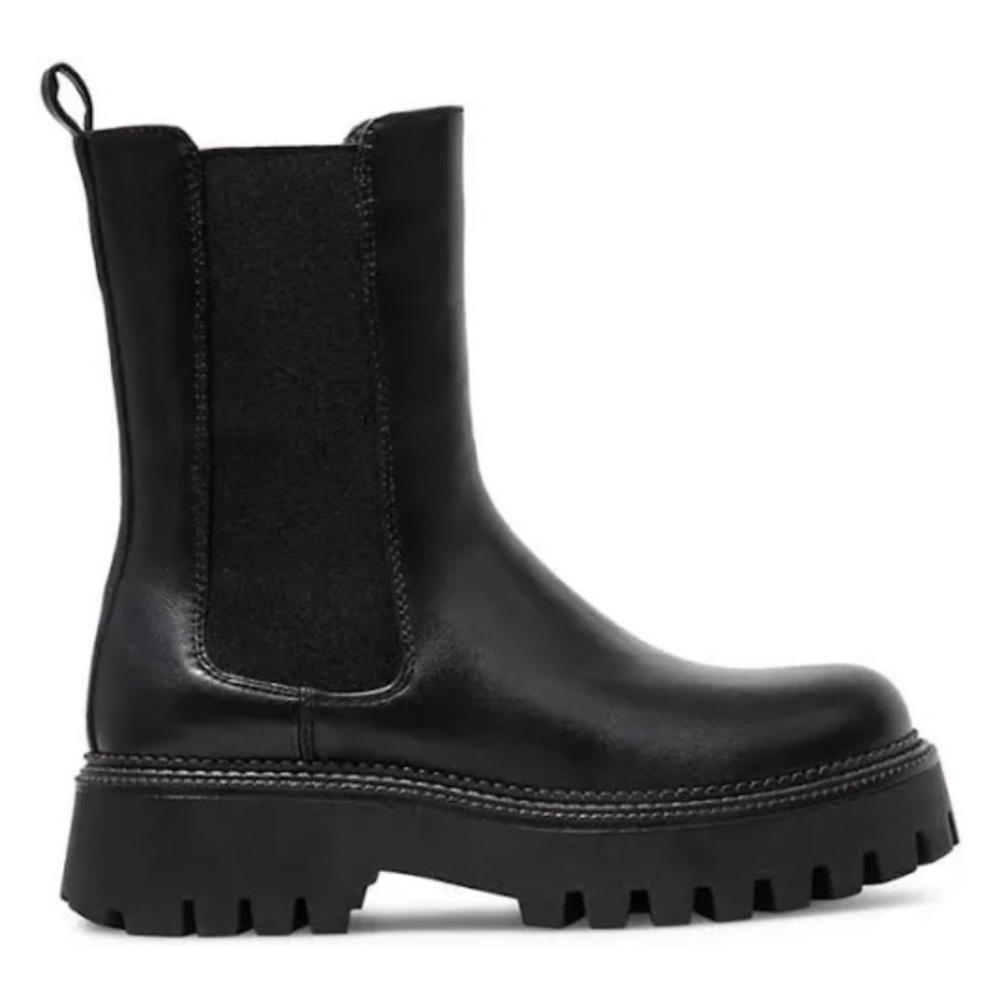 Steve Madden boots. Used. Size 8.5